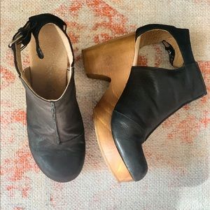 Free People Amber Orchard Clog